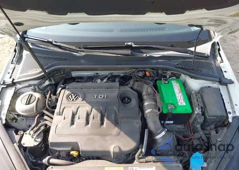 2015 Volkswagen Golf Tdi Se 4-Door from USA, damaged, VIN 3VW2A7AU7FM021883